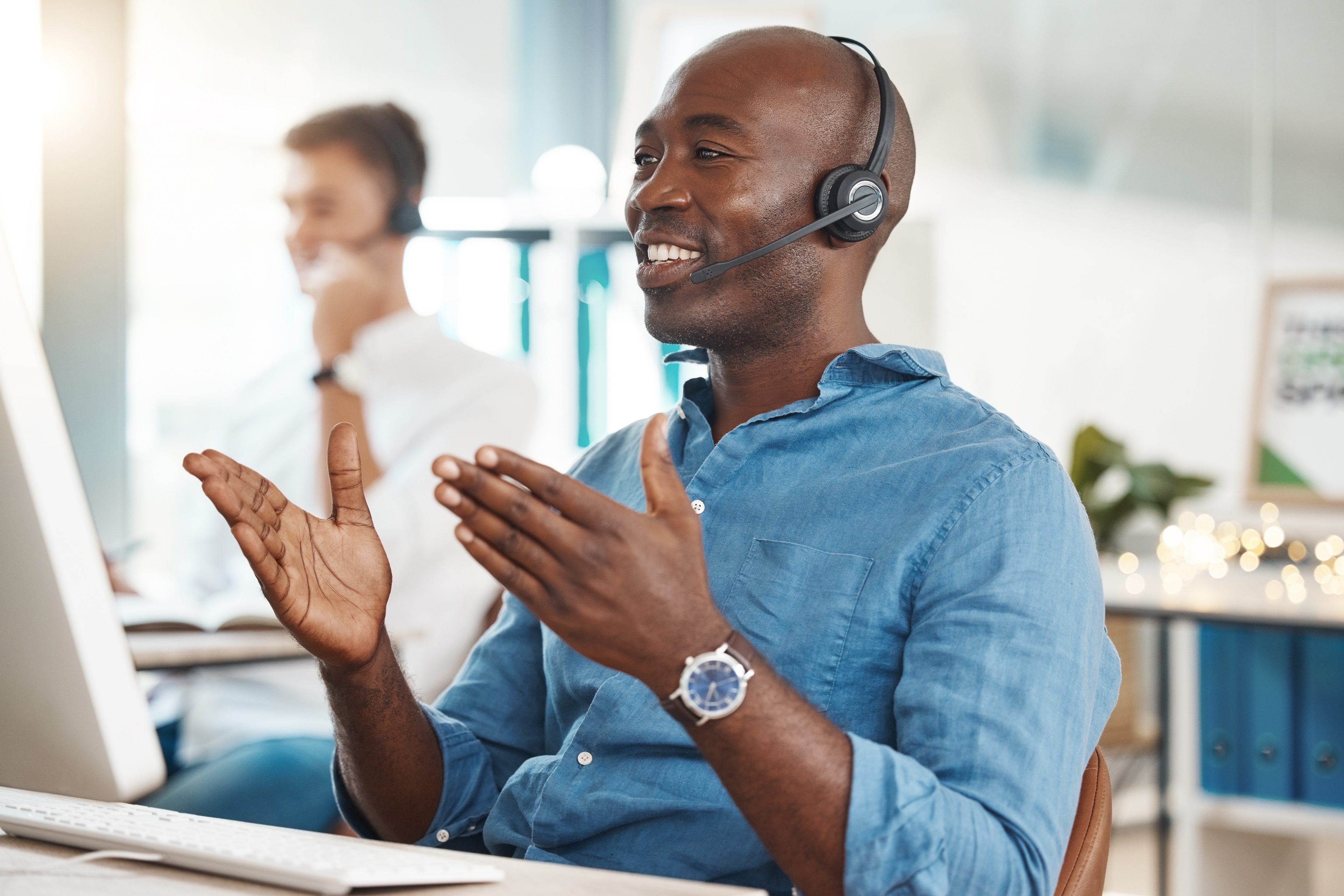 An male employee is talking to a customer on the phone, a good example of when you can collect qualitative data. An male employee is talking to a customer on the phone, a good example of when you can collect qualitative data.